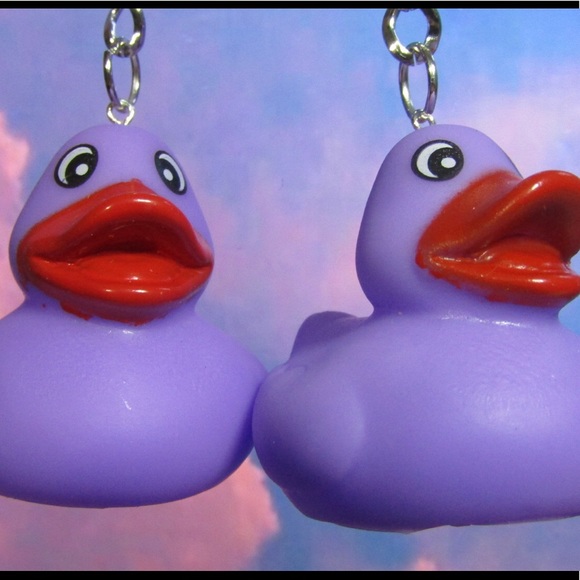 Duck Earrings 🐥 - Picture 1 of 2